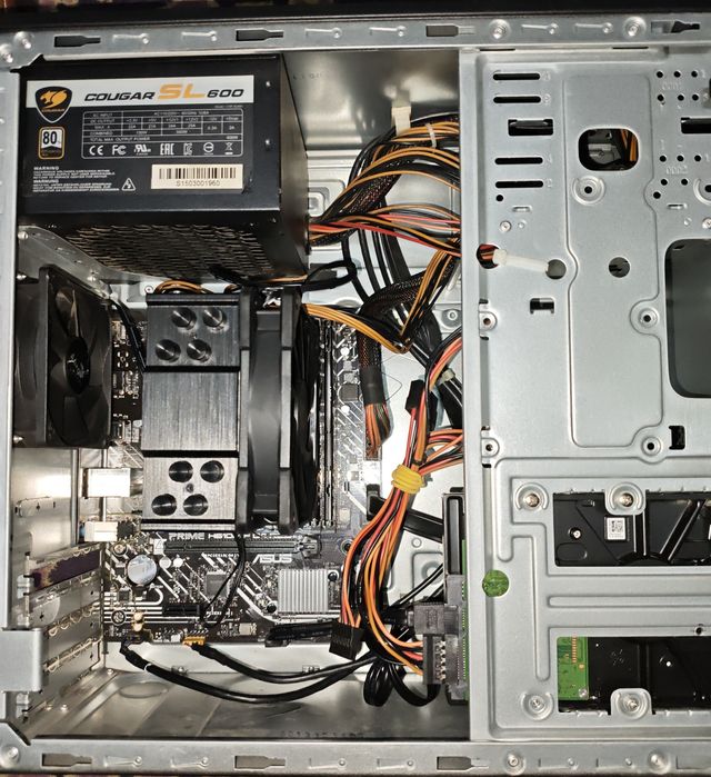 Системный блок в сборе