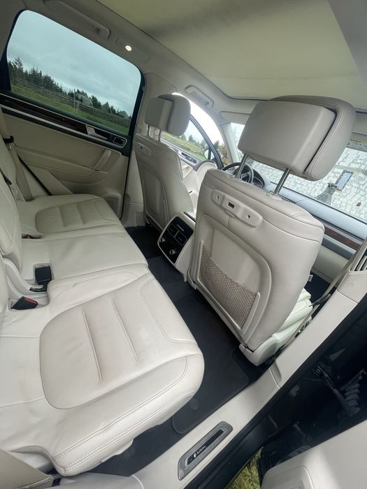 Vând volkswagen toareg 2016  sau schmb