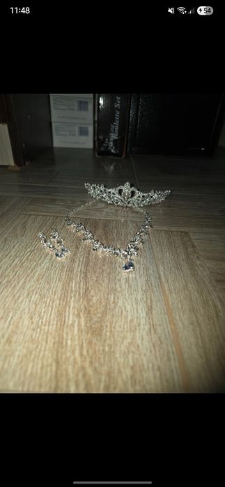 Set mireasă coronița si bijuterii