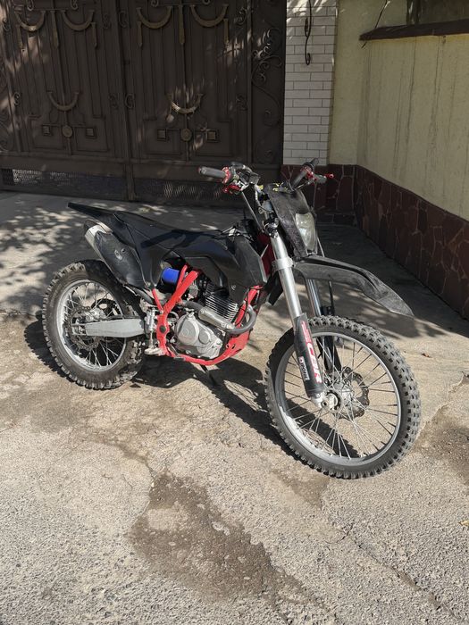 Продам эндуро в хоршем состояний