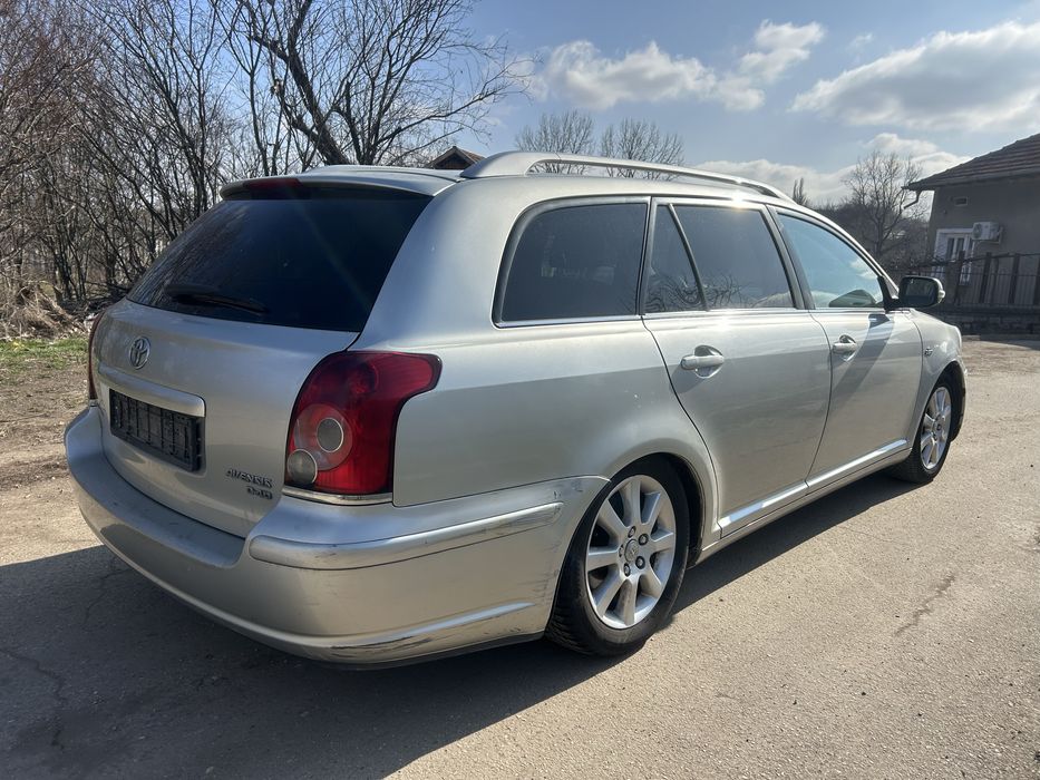 Тойота Авенсис  2,2д-кат 177кс на части/Toyota Avensis 2,2d-cat части