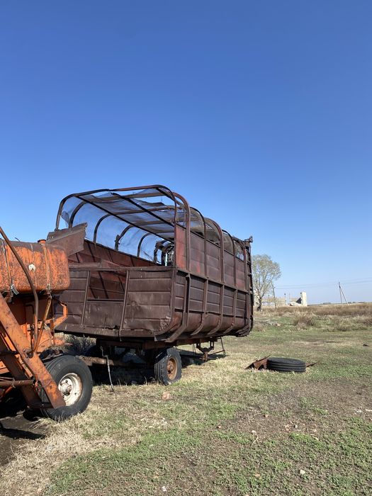 Комбайн Фуражир. Есть торг