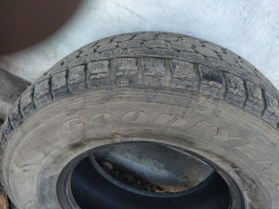 Продам автошыны бу
