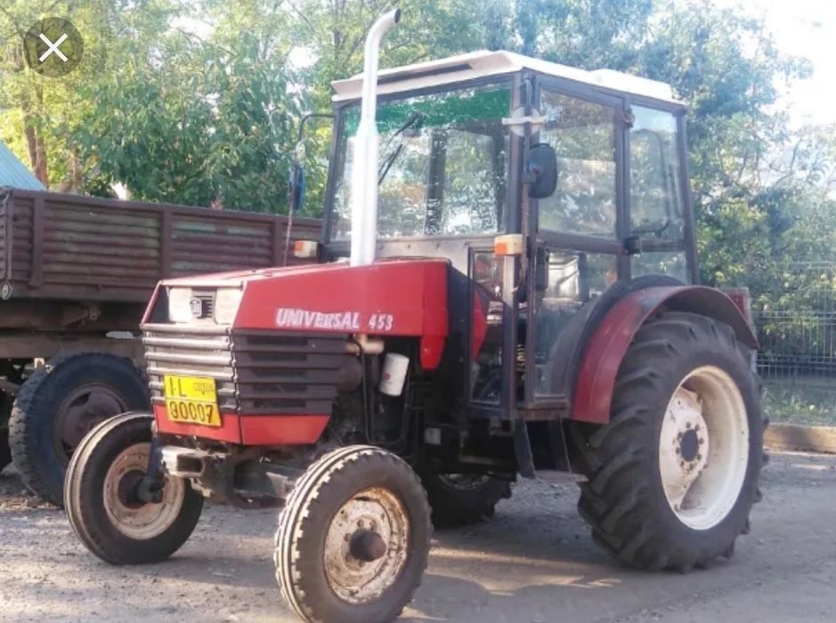 Parbriz geam luneta tractor Universal 453 (U453) U483 523 533