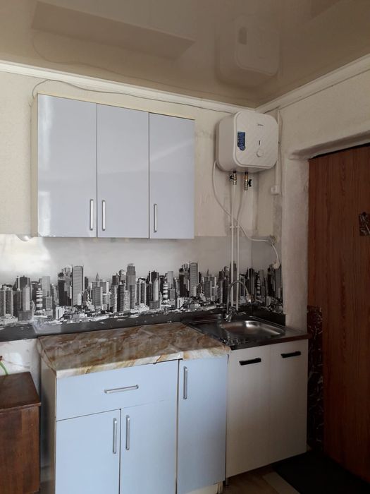 Сдам комнату в общежитии.