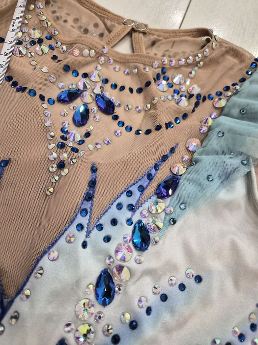 Трико за художествена гимнастика