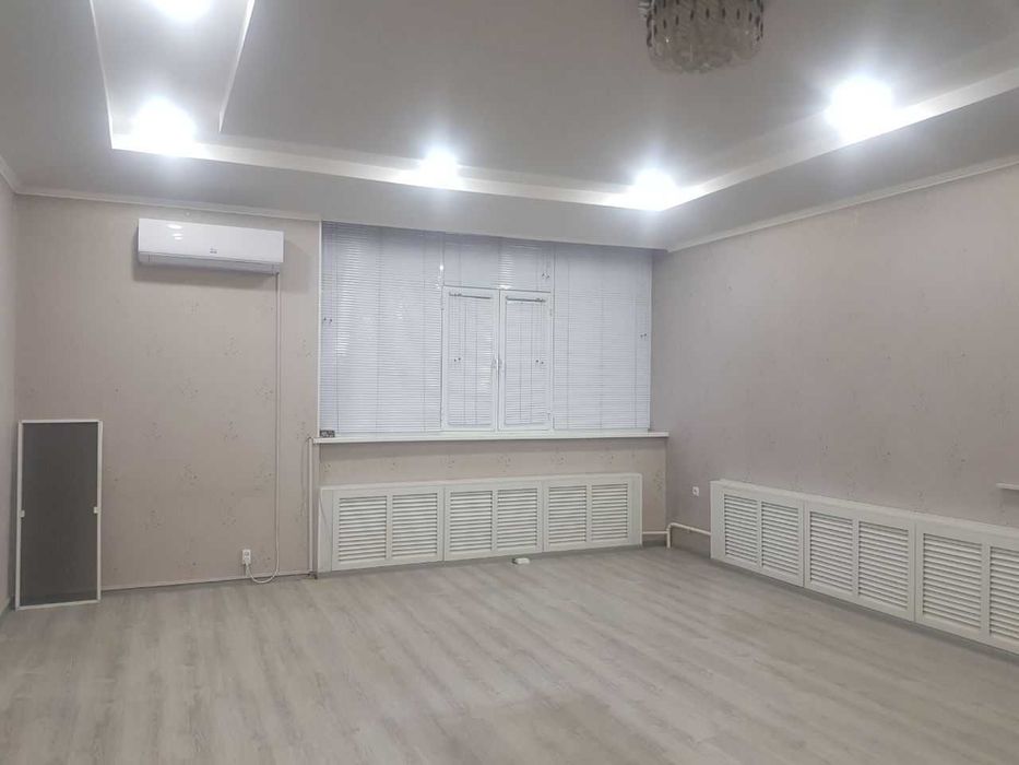 Аренда участка под офис или жилье.