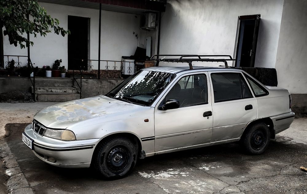 Nexia 1 yili 2004 xolati yaxshi
