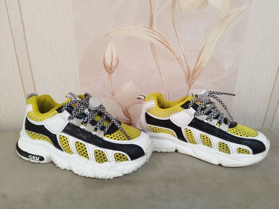 Обувь на мальчика 28 размер