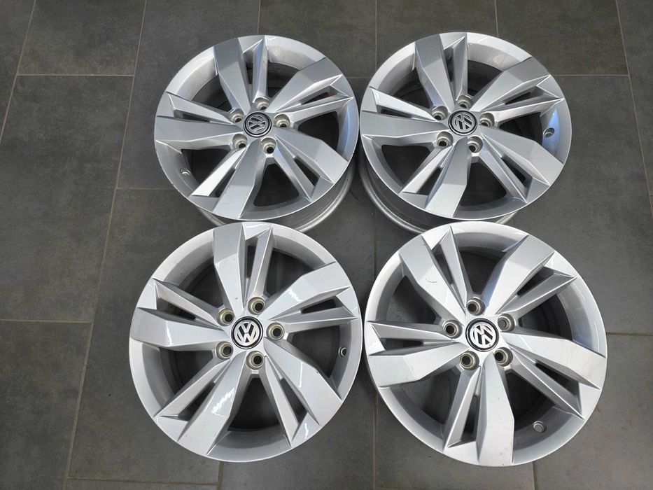 Джанти 15 - Volkswagen Polo -