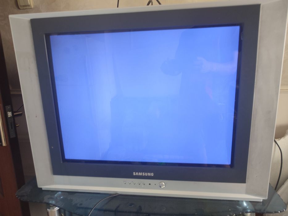 Сотилади!!! Телевизор Самсунг