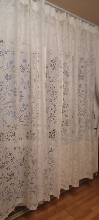 Perdea                .