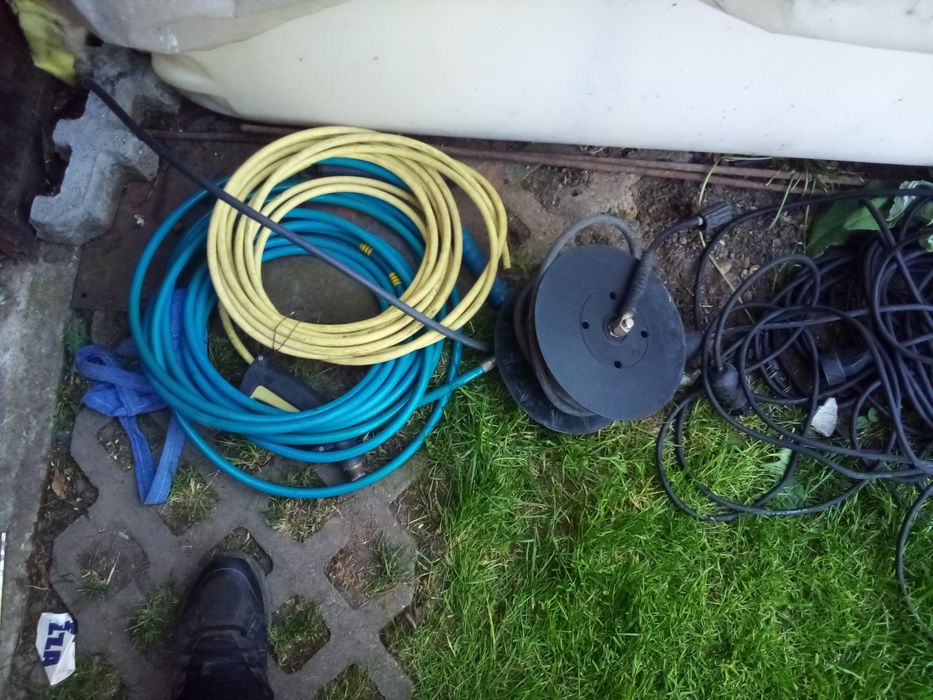 Aparat de spălat cu presiune  Karcher,  Lavoar și accesorii