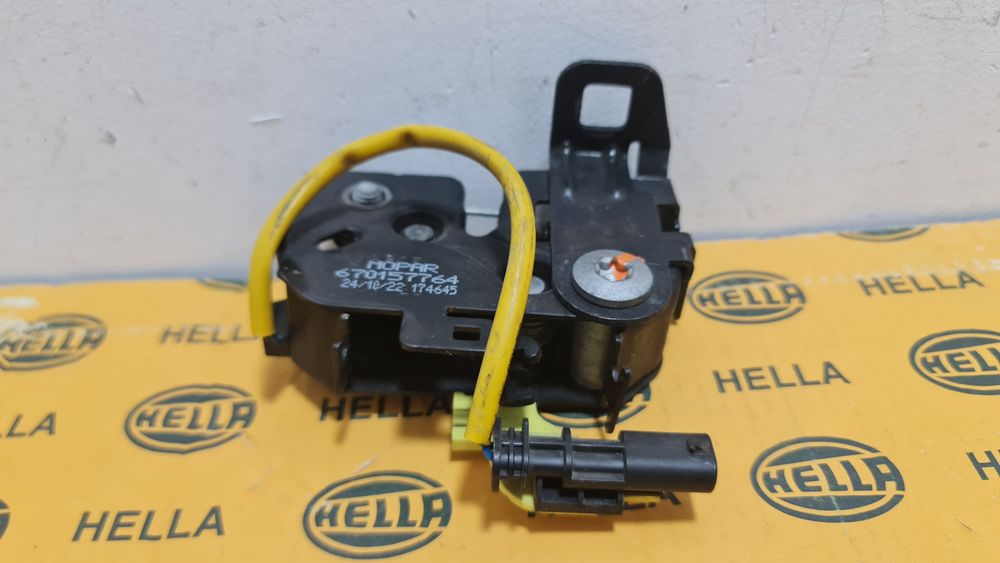 Broasca capota activa stanga Maserati Grecale 670157764