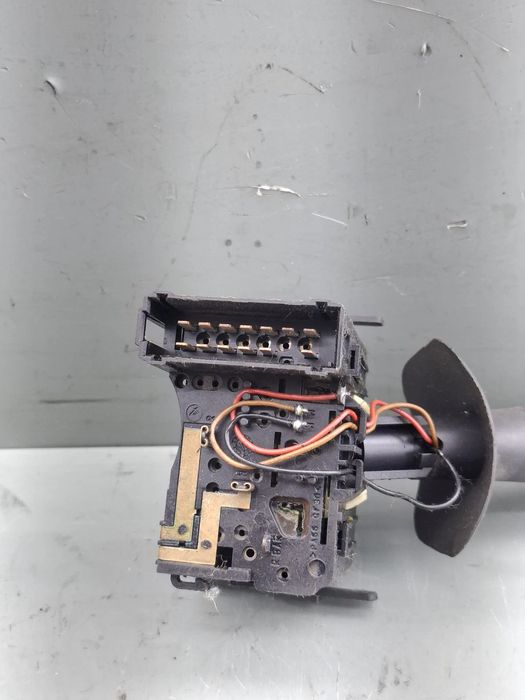 Maneta semnalizare 8200002460 Renault Laguna 2001 1.9 DCi MT (120 hp)