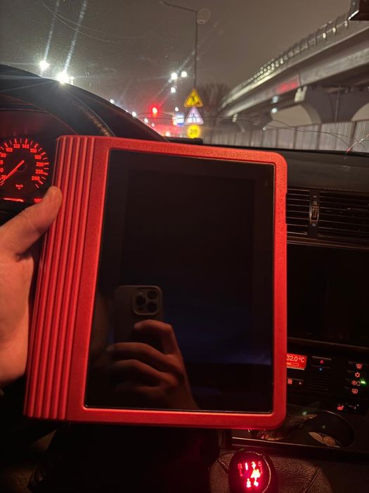 Продам автосканер Launch X-431 PRO V4.0.