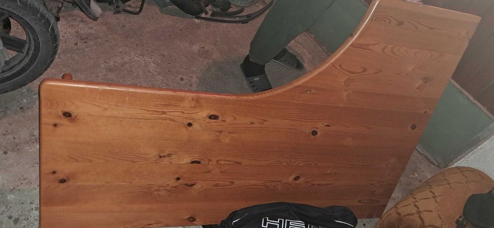 Секция и бюро от дърво