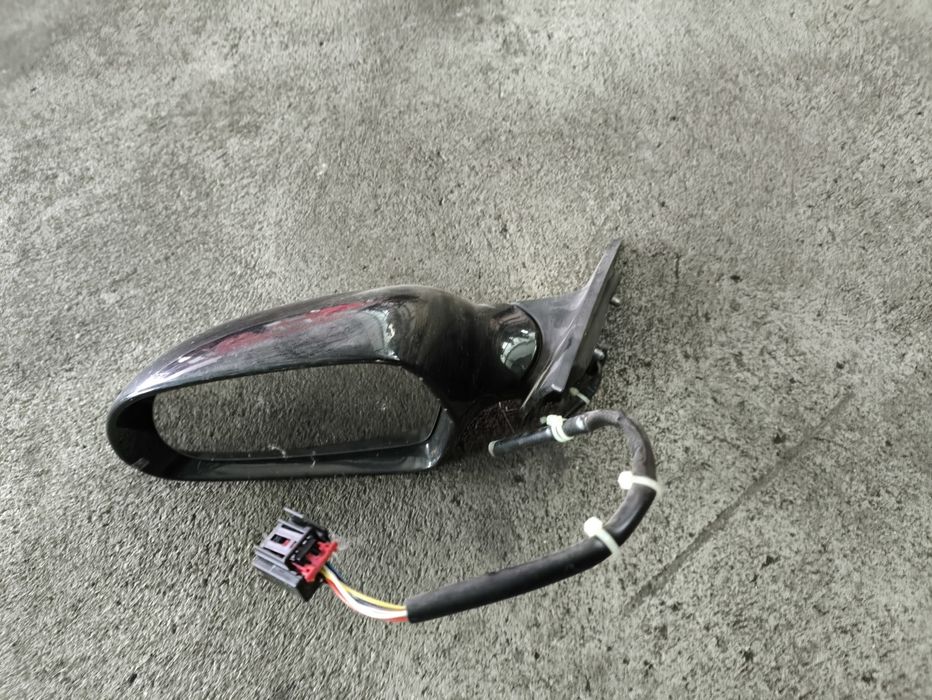 Огледало за Audi A3 8p кабрио