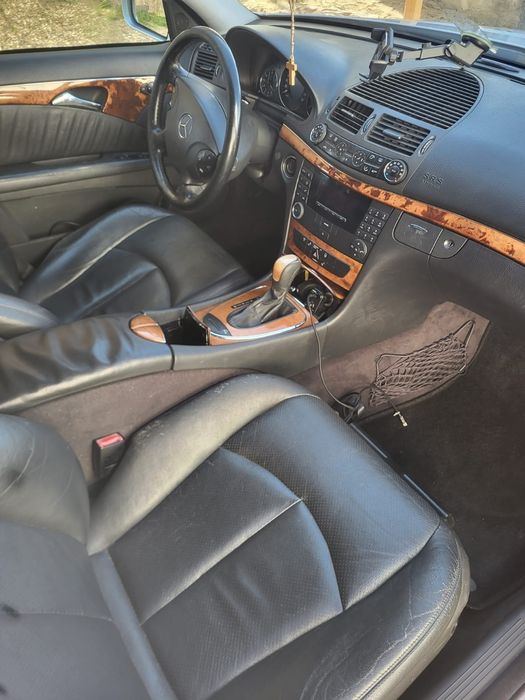 De vânzare Mercedes E220