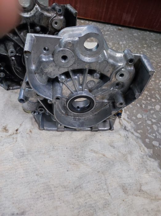 Запчасти двигателя Ауди а6