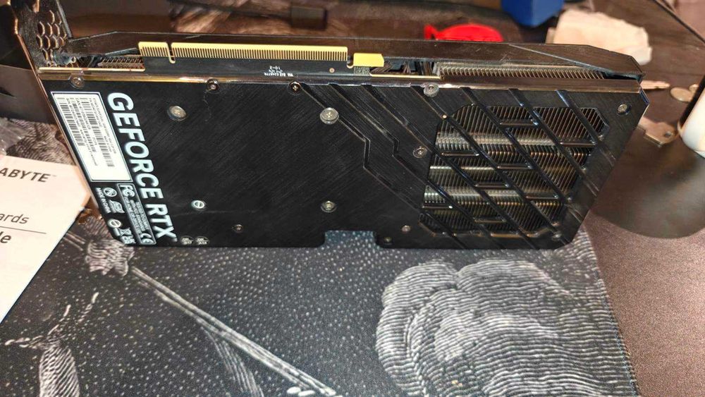 Palit GeForce RTX 4070 Super с 2 години гаранция