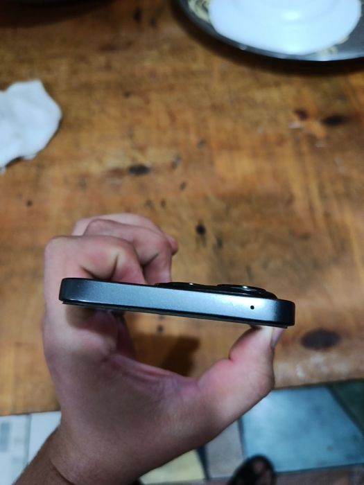 Honor 400 lite sotiladi 8/256