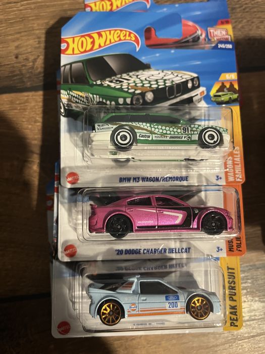 Колички hot wheels