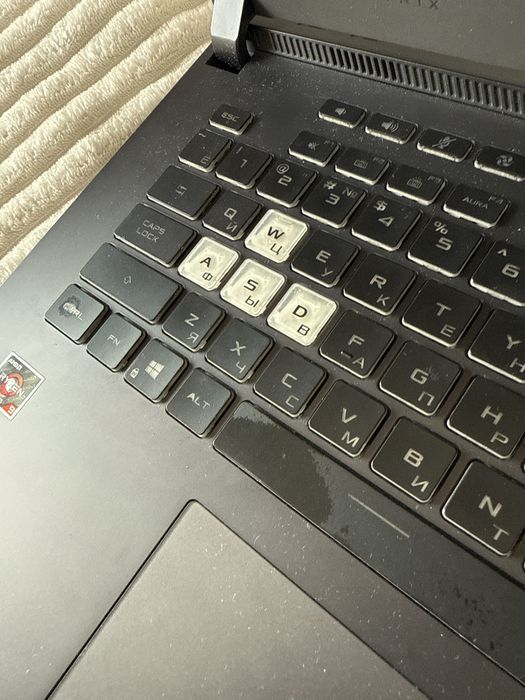 Ноутбук ASUS ROG Strix G513QM (торг есть).