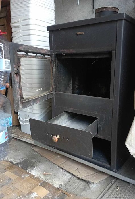 Камина на дърва Прити