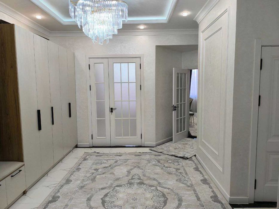 №4525 Продается квартира с евро ремонтом 3х ком 100кв