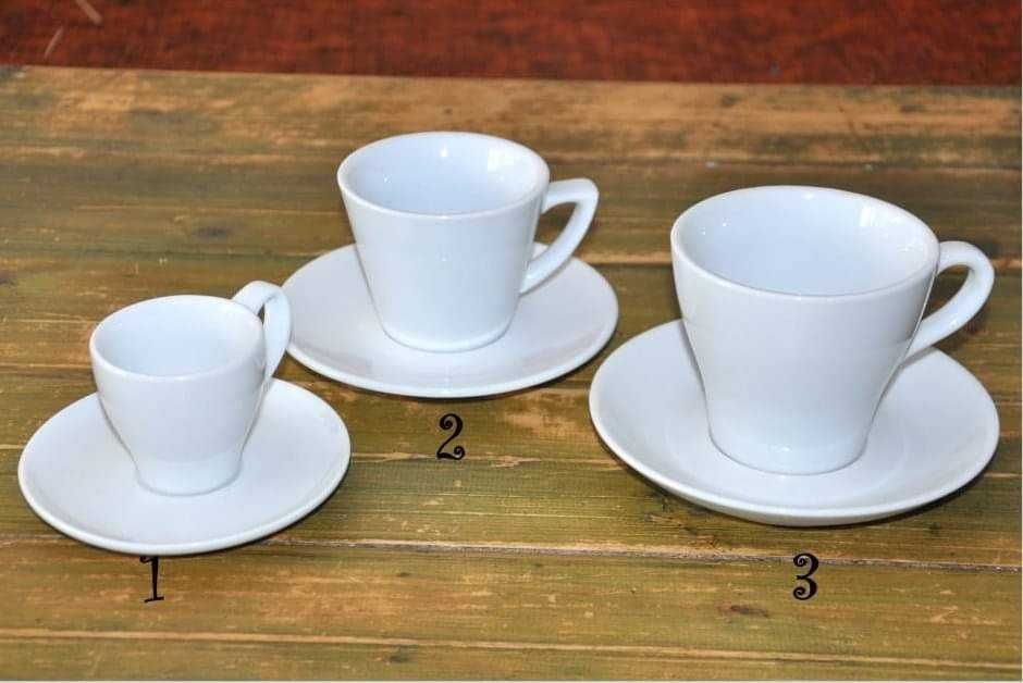 Бели порцеланови чинии за сервиране. Нови комплекти за кафе и чай