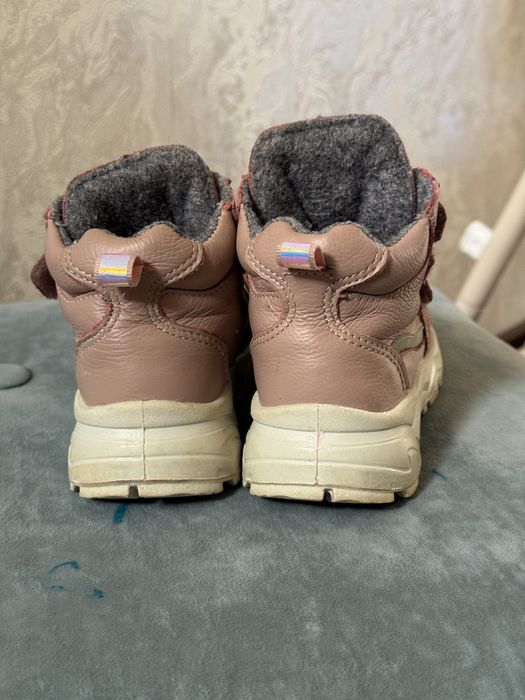 Демисезонные ботинки