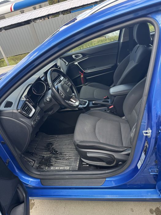 Продавам Kia ceed SW