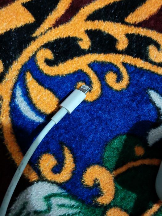 Зарядное устройство для iphone