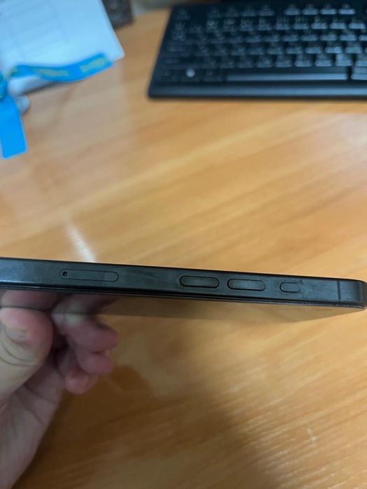 Iphone 15 pro max в новом состоянии