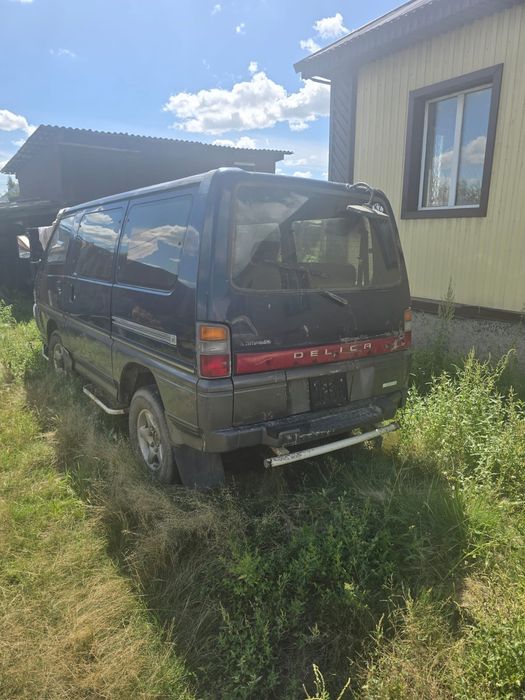 Продам митсубиси делика