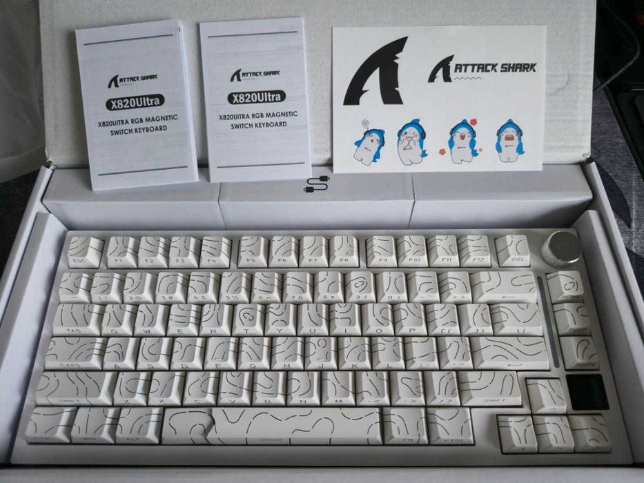 Attack Shark X820Ultra tastatura mecanica 75% Tri-Mode ecran TFT