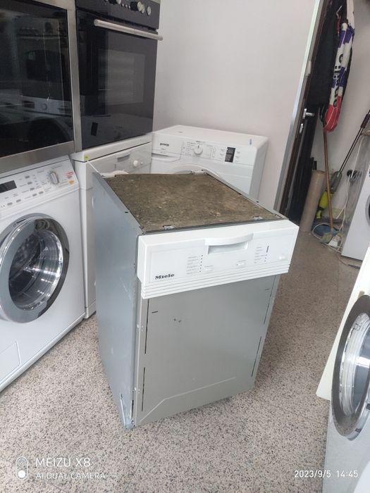 Съдомиялна Miele 45cм.за частично вграждане