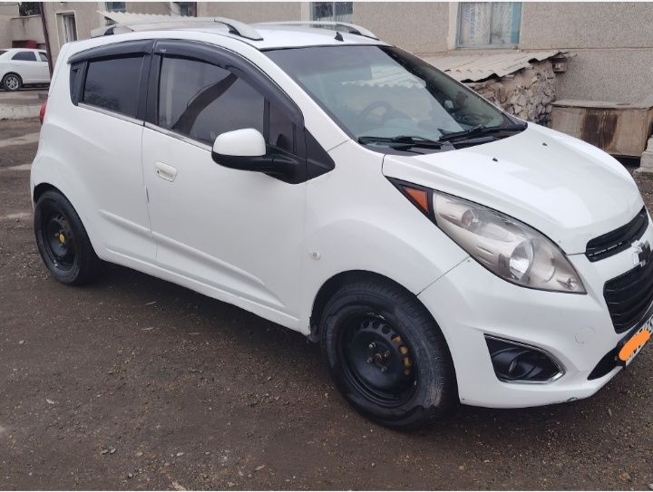 Spark 2 pozitsiya 2014 yil