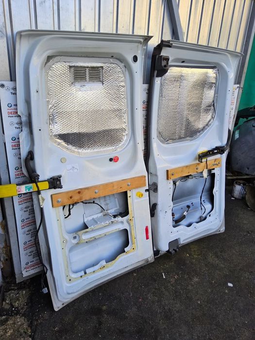 Usi spate Ford Transit Custom 2012-2023 set usi spate batante stânga dreapta