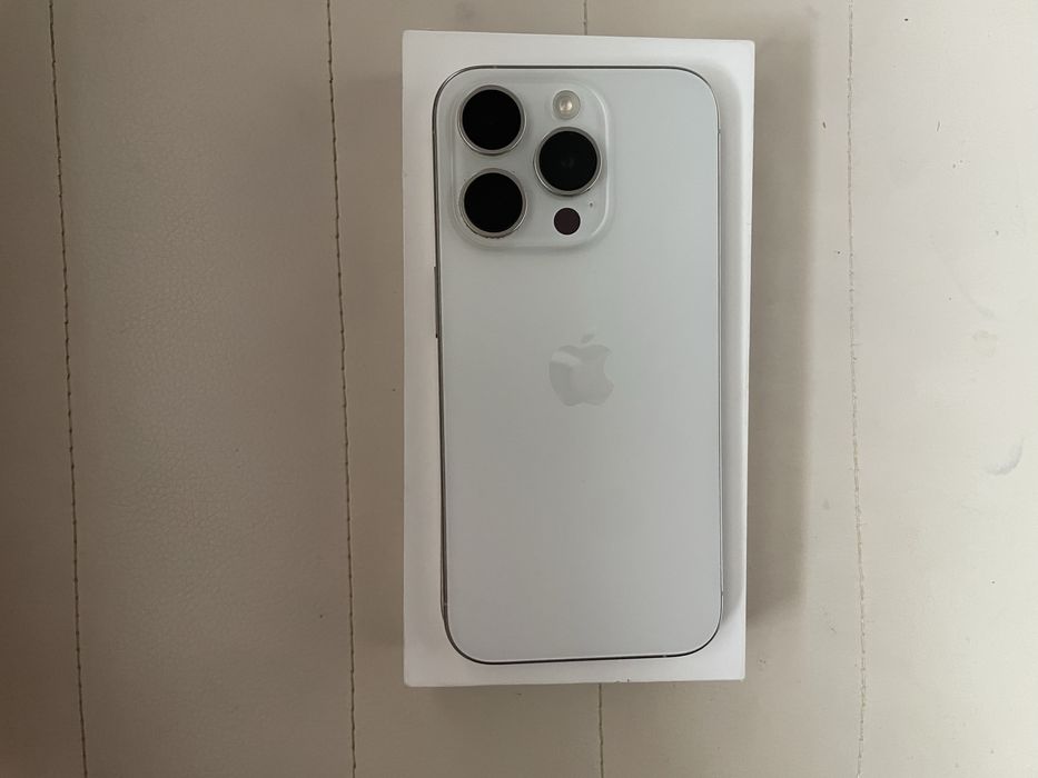 IPhone 15 Pro  256gb White  Titanium