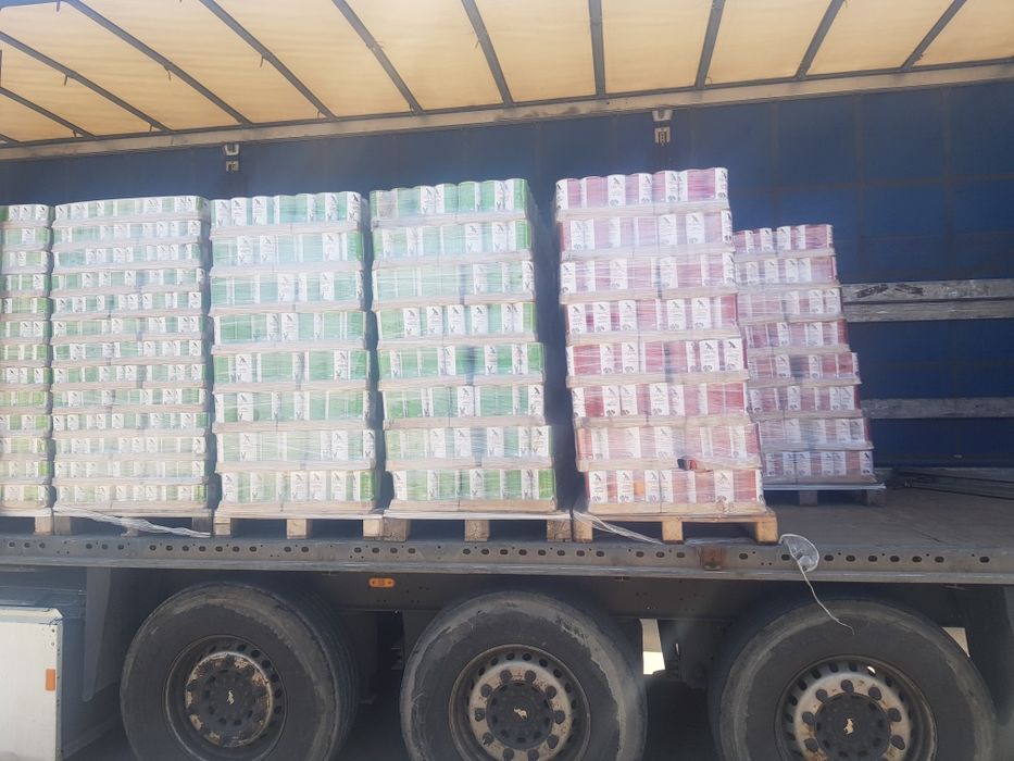 Кучешки и Котешки храни.