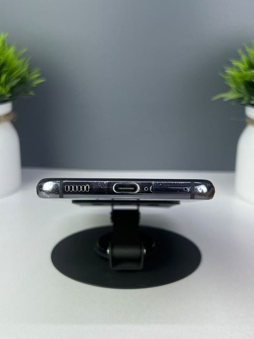 Телефон Samsung Galaxy S21 128GB