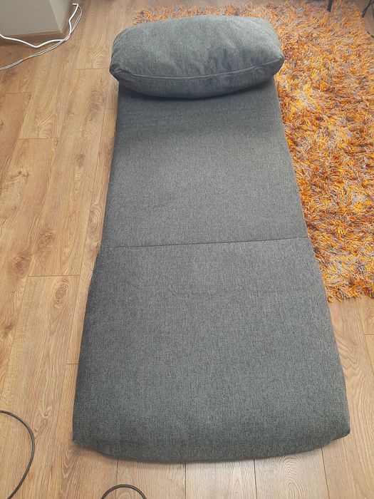 Разтегателен диван