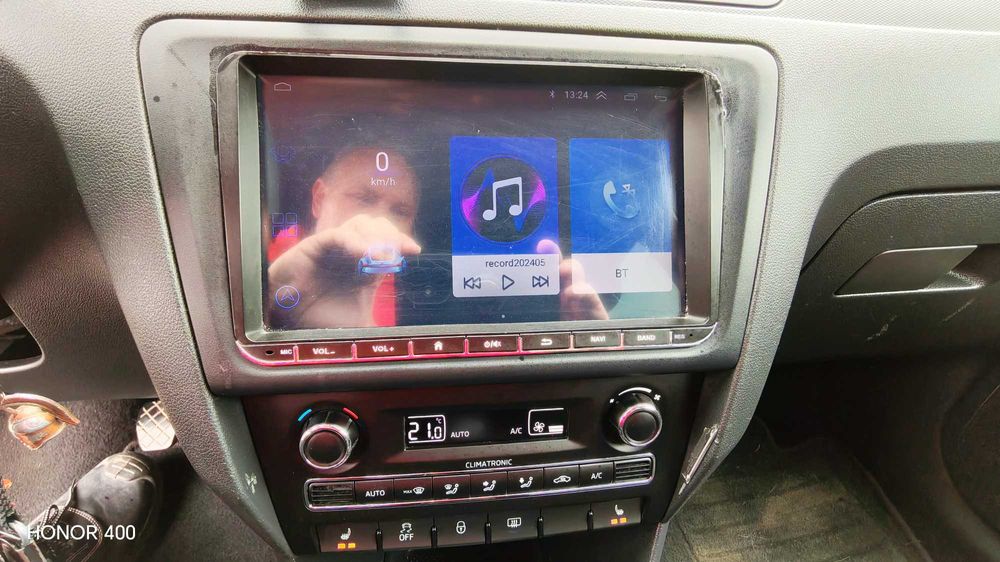 Vând Skoda Rapid ambition