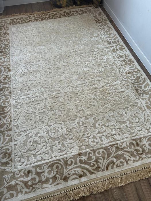 Срочно новый ковер