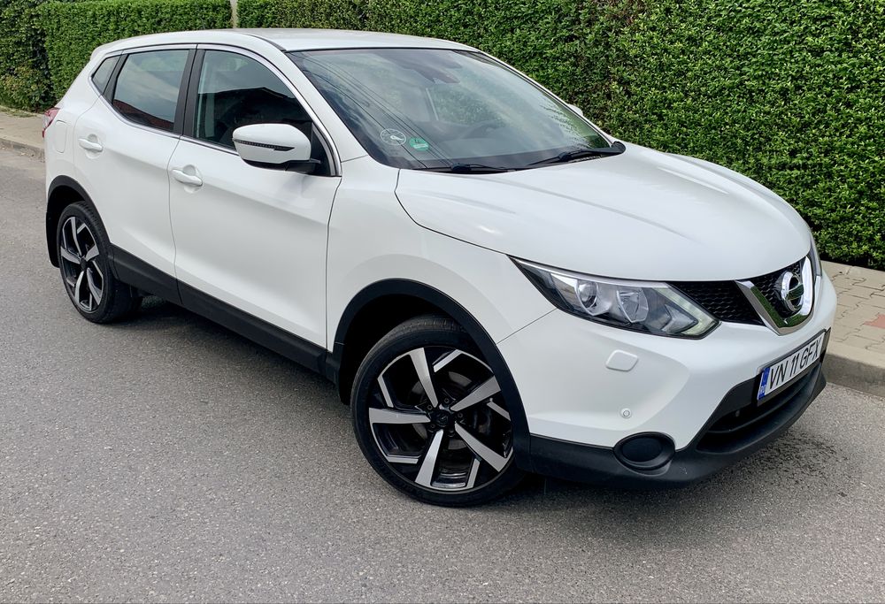 Nissan Qashqai Automat/1.2benzina/115 cp