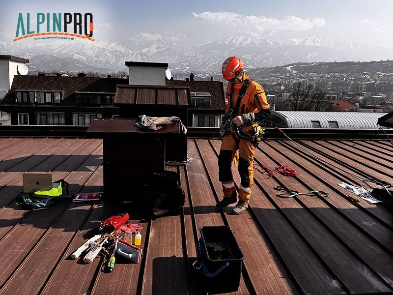 Мойка окон и витражей AlpinPro | Премиум-качество на любой высоте