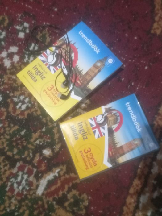 Elektron kitob sotiladi