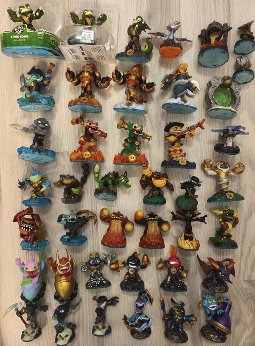 Skylanders amiibo disney infinity  bucata/lot/schimb 150 figurine